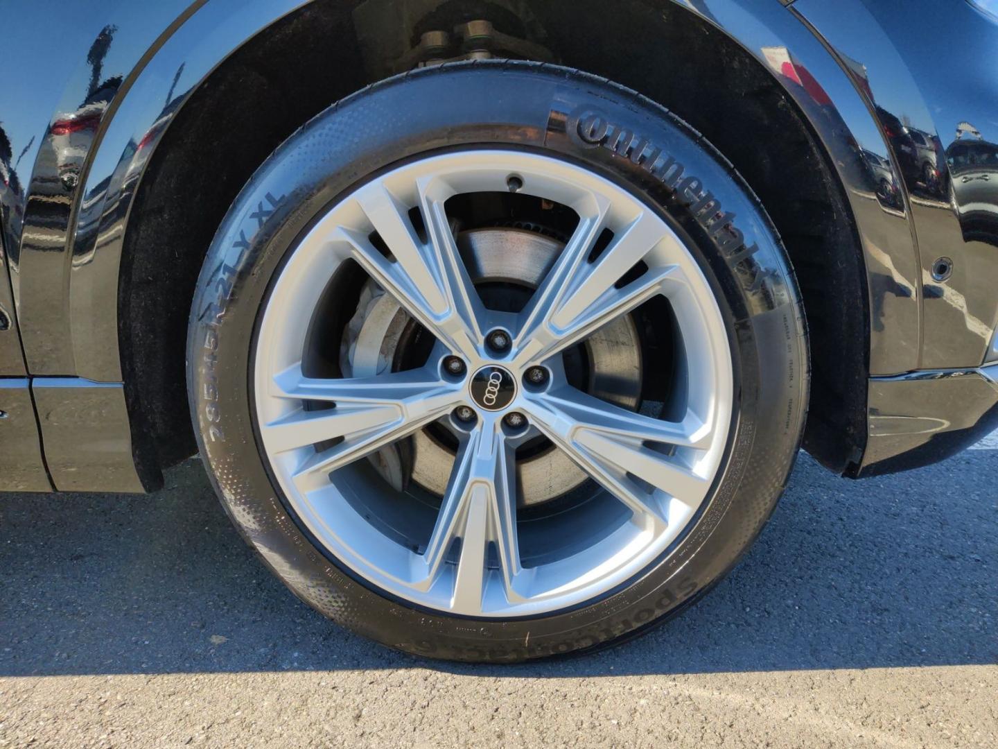 Image about Audi Q8 TFSI e 55 TFSI e quattro tiptronic