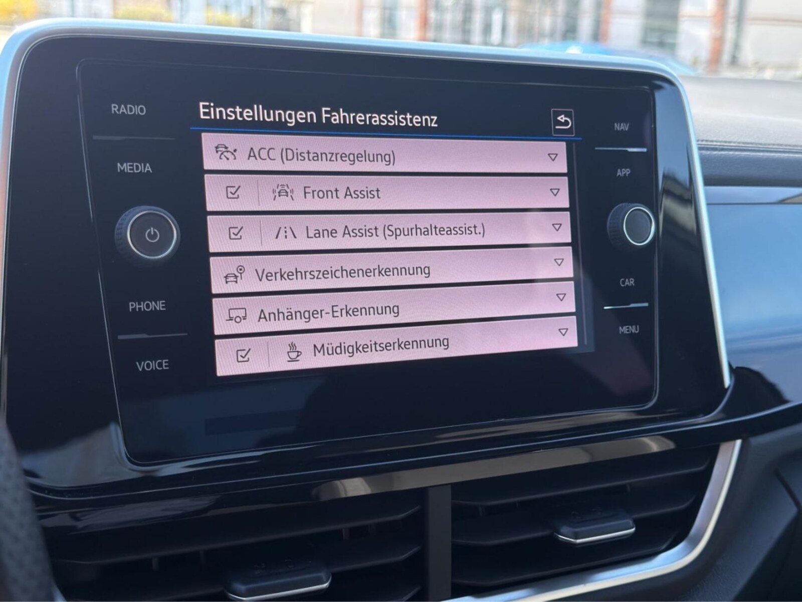 Volkswagen T-Roc – Bild 22