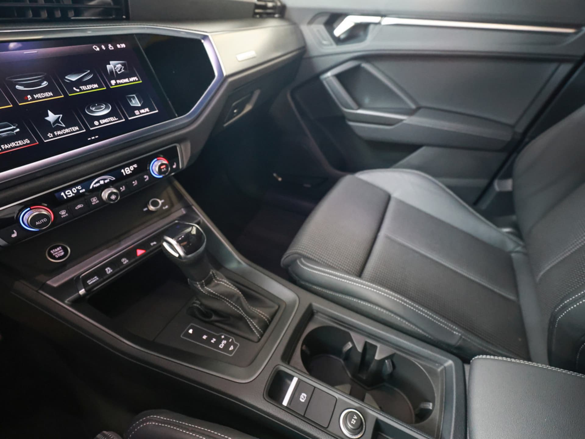 Audi Q3 Sportback S line