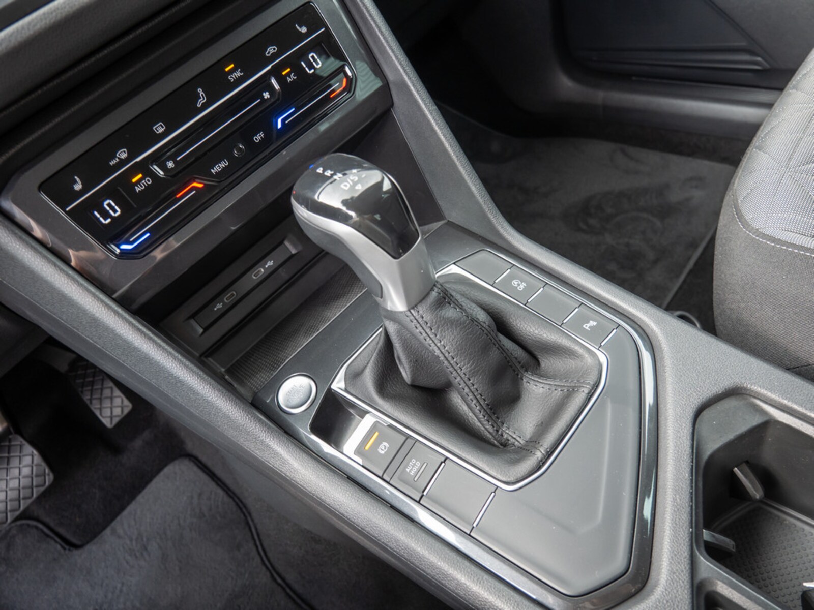 Volkswagen Tiguan – Bild 12