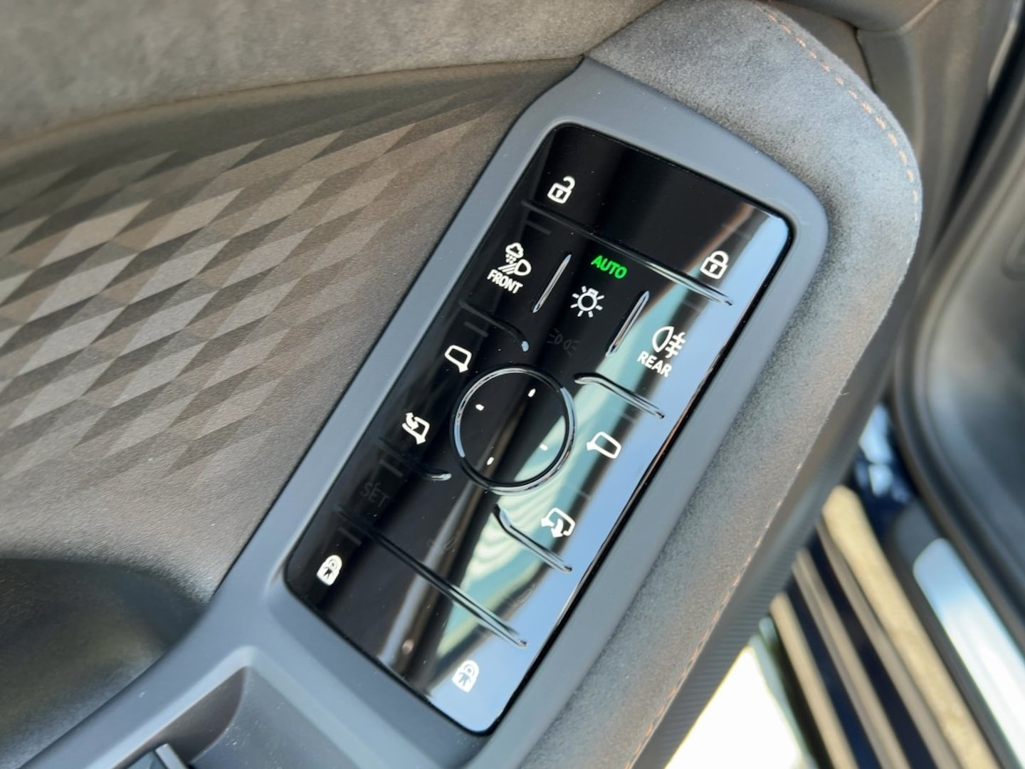 Bild über Audi A5 Avant TDI quattro 150 kW S tronic - für weitere Informationen kontaktieren Sie den Audi Partner