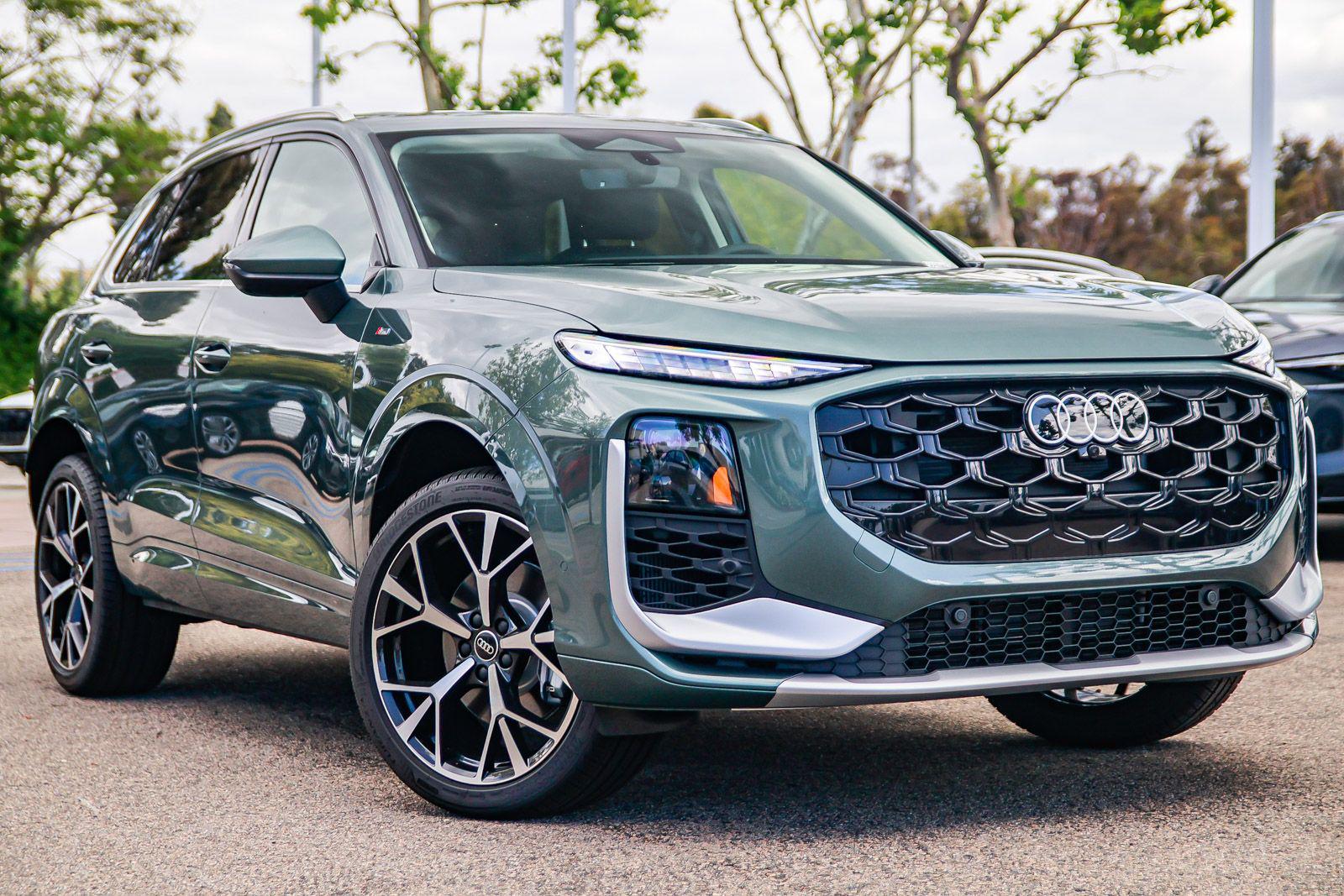2026 Audi Q3 S line quattro's photo