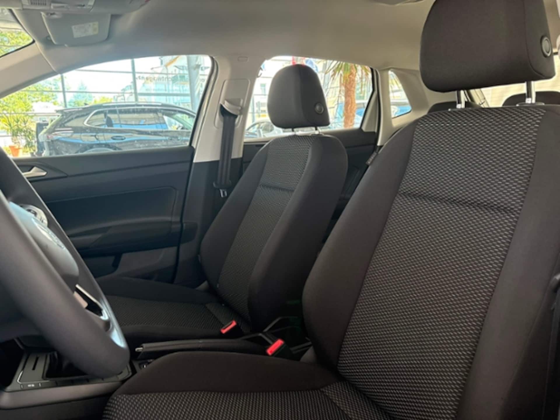 Volkswagen Polo Basis-Modell