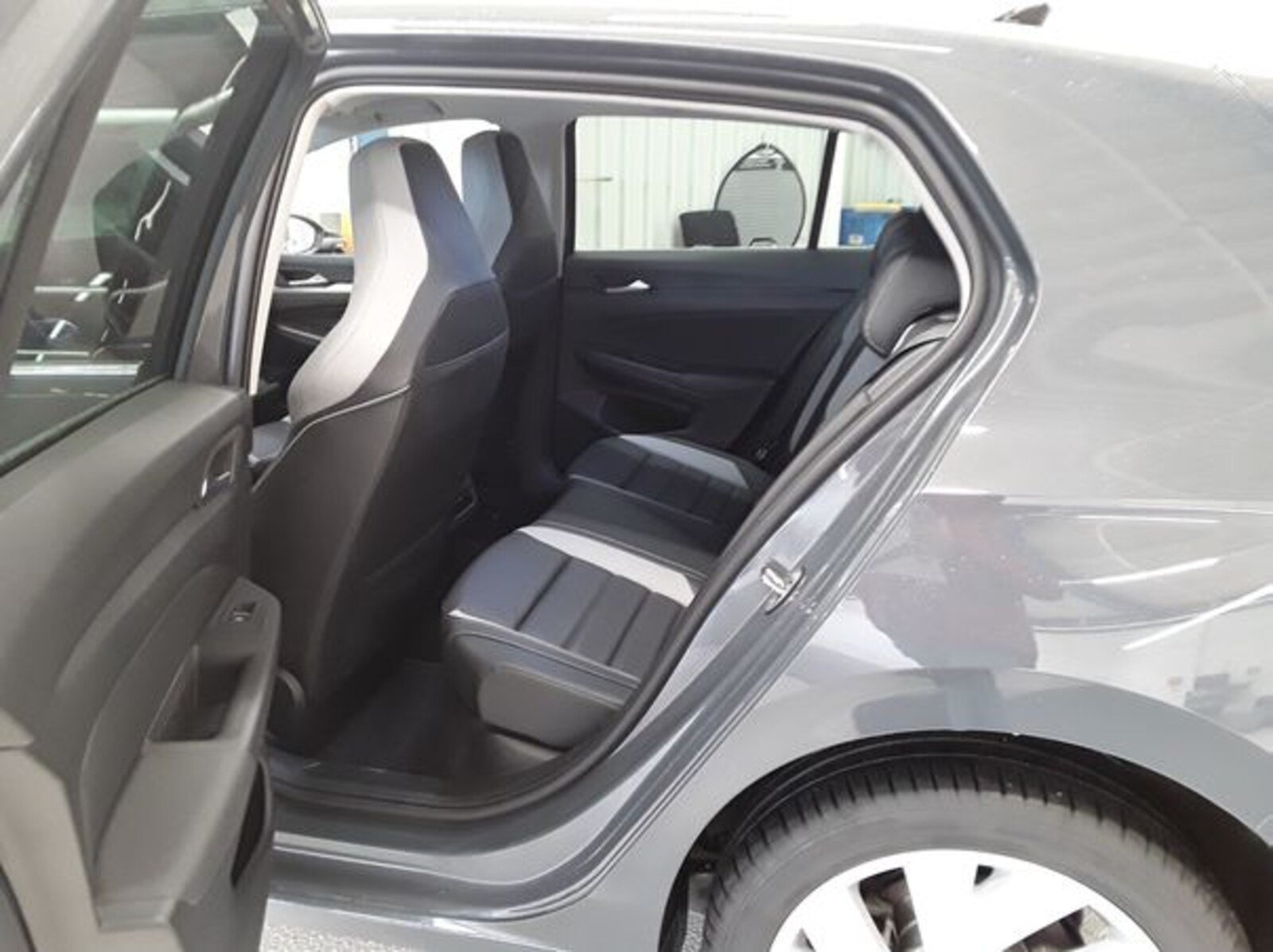 Volkswagen Golf – Bild 7