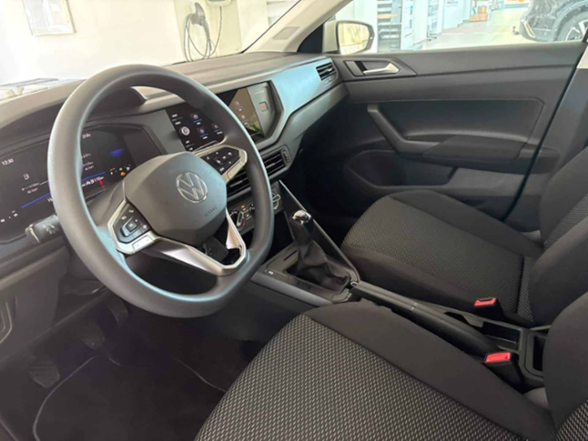 Volkswagen Polo Basis-Modell