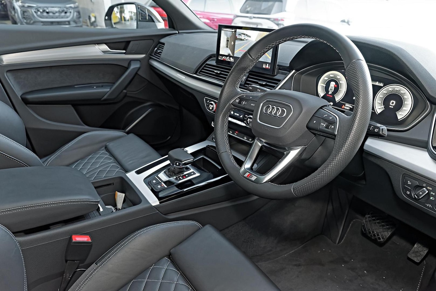 Image about Audi Q5 Sportback TFSI e 55 TFSI e quattro S tronic