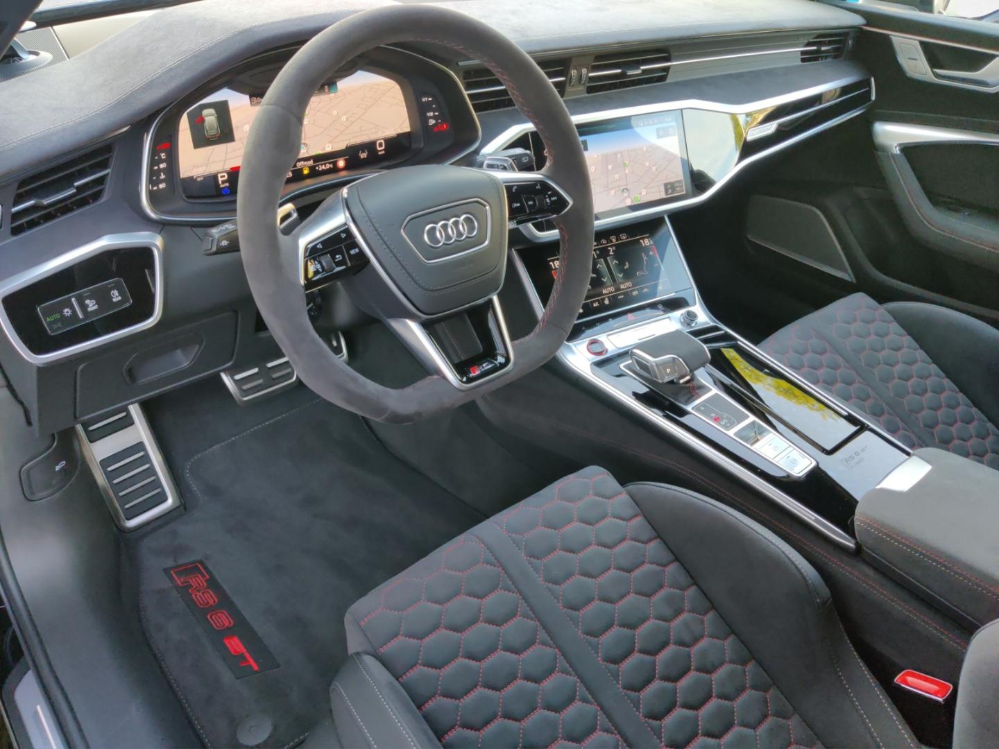 Image about Audi RS 6 Avant performance quattro tiptronic