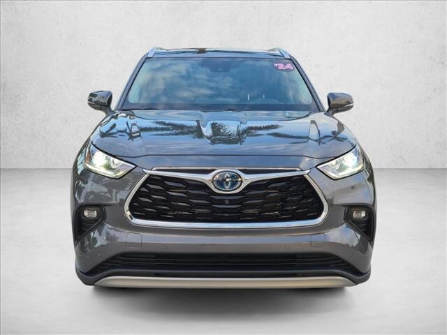 2024 Toyota Highlander Hybrid