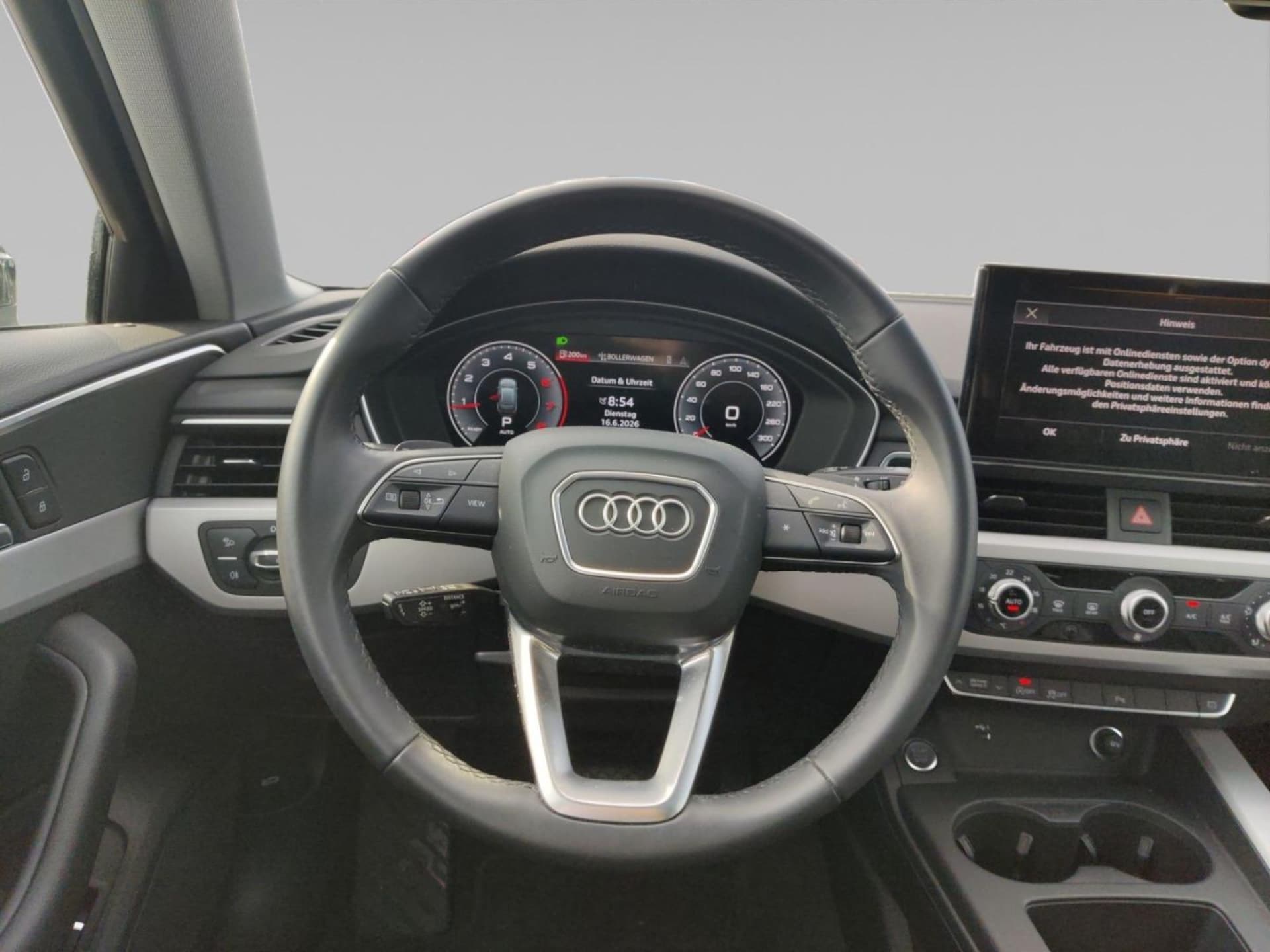 Audi A4 Avant S line