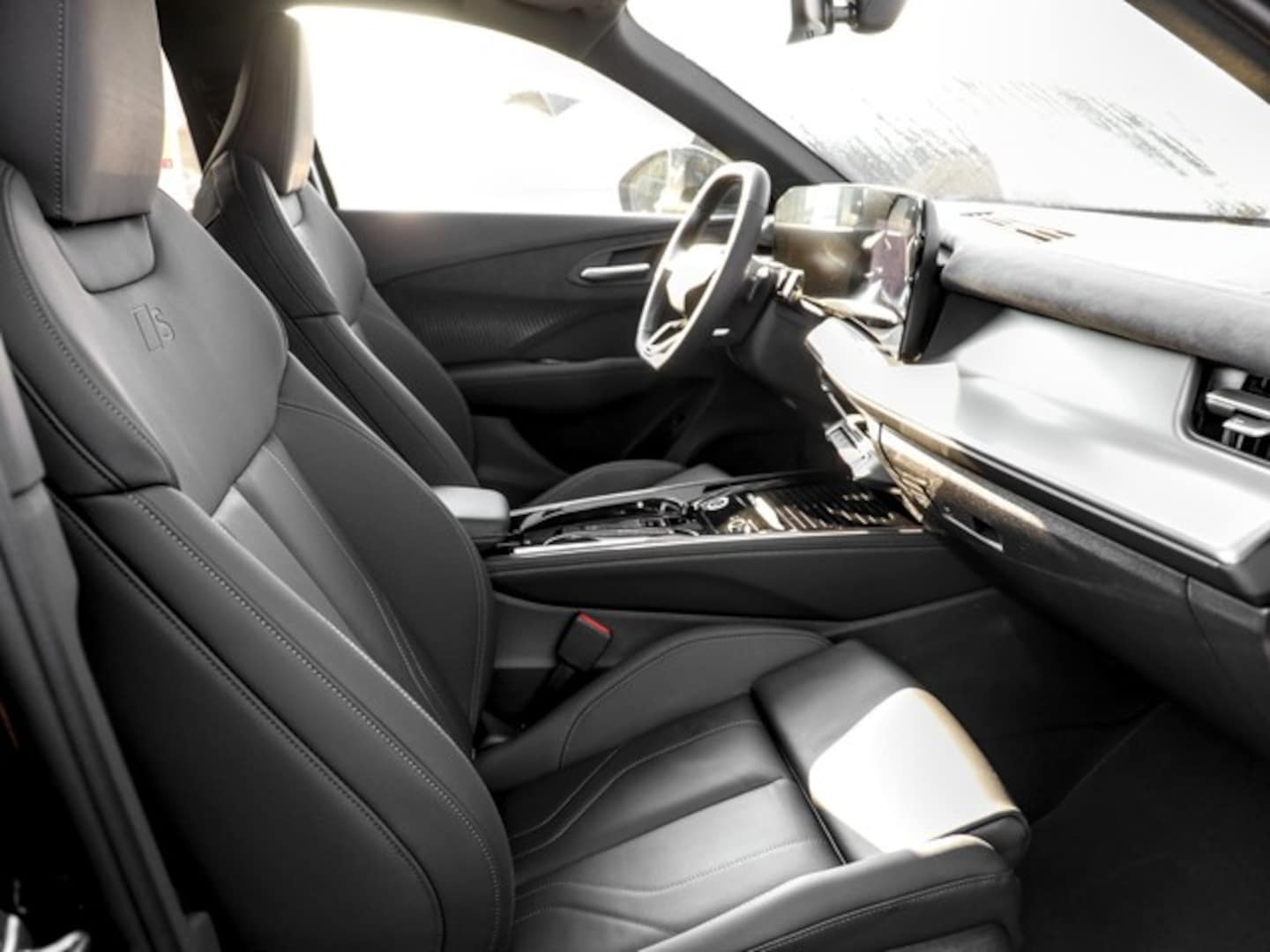 Bild über Audi Q3 SUV TFSI 110 kW S tronic - für weitere Informationen kontaktieren Sie den Audi Partner