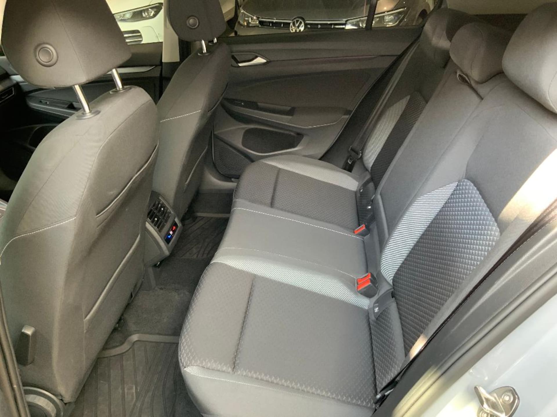 Volkswagen Golf Active