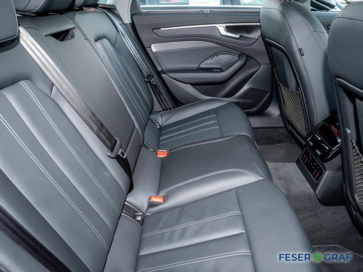 Bild über Audi A6 Avant TDI 150 kW S tronic - für weitere Informationen kontaktieren Sie den Audi Partner