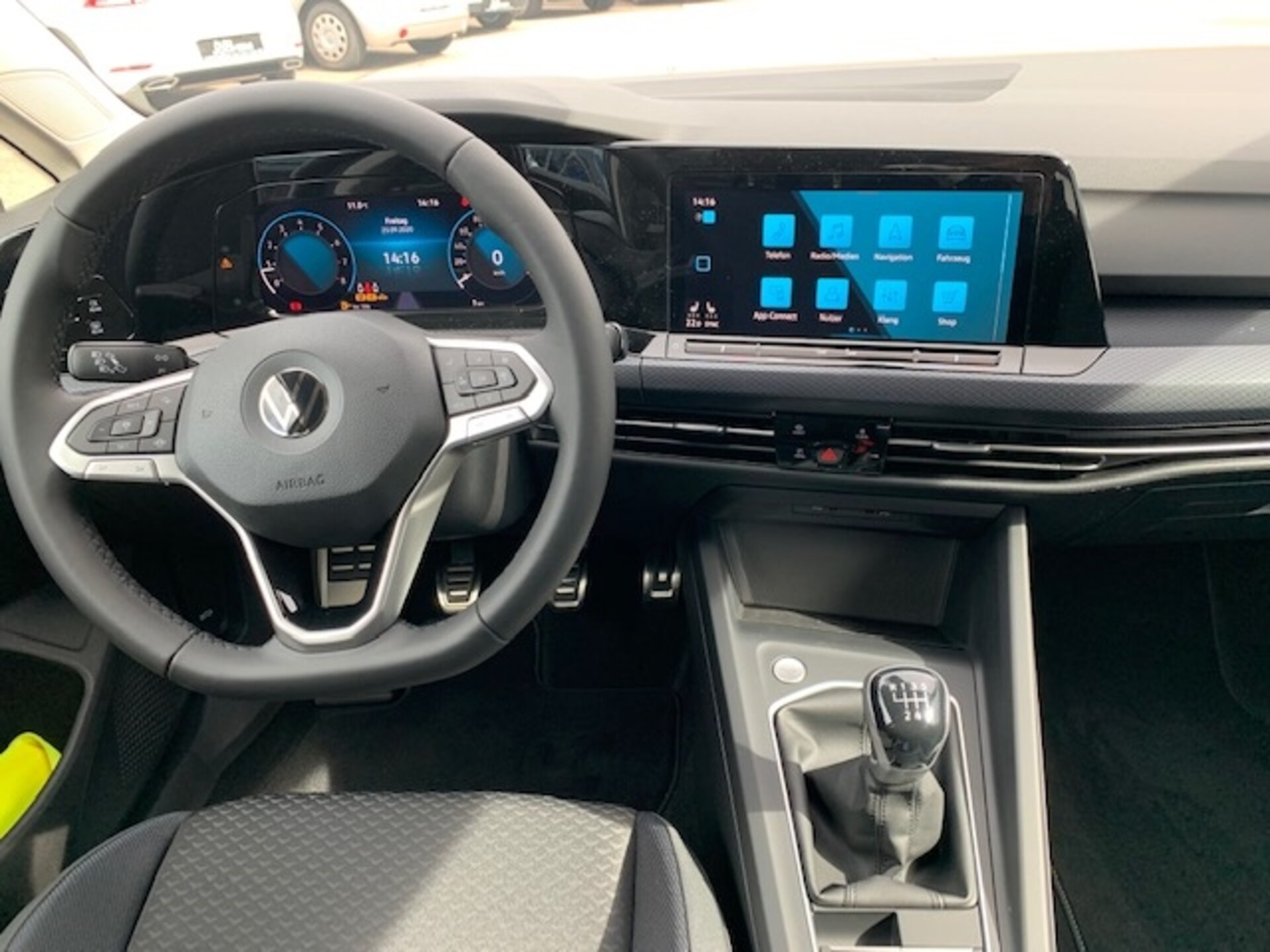 Volkswagen Golf United