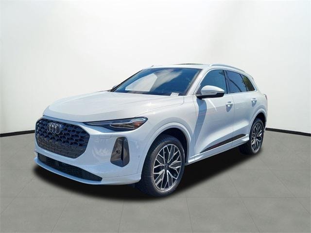 2025 Audi New Q5 Premium Plus's photo