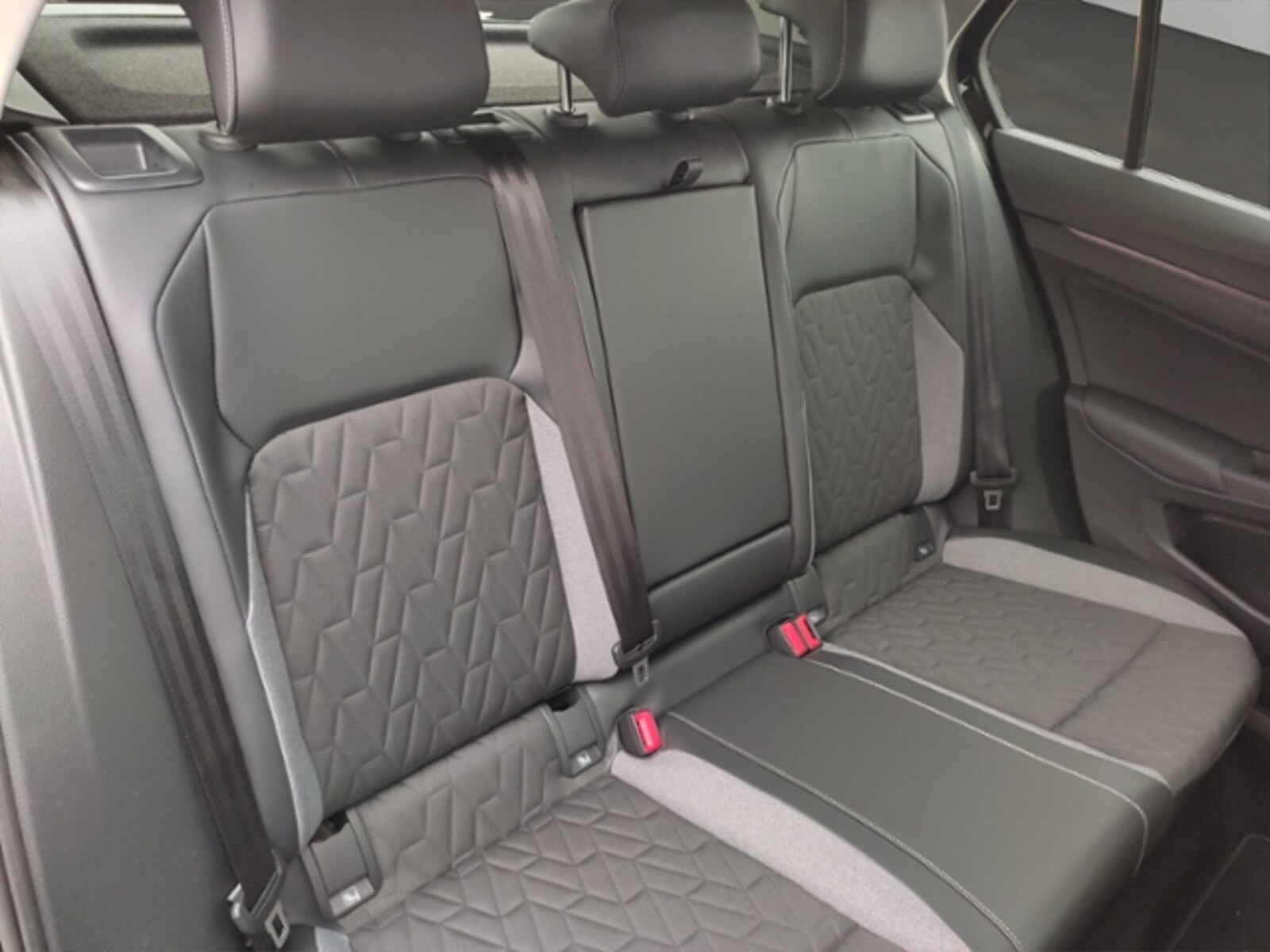Volkswagen Golf – Bild 14