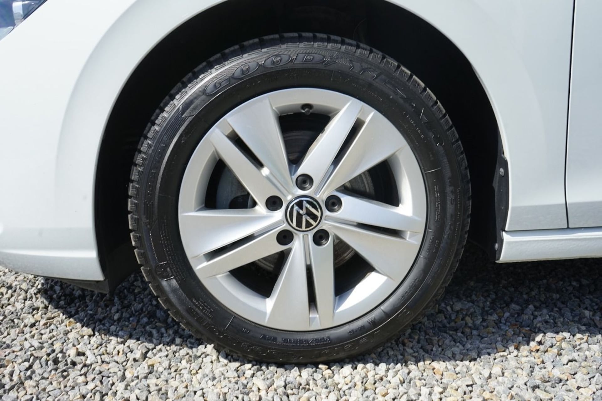 Volkswagen Golf Life