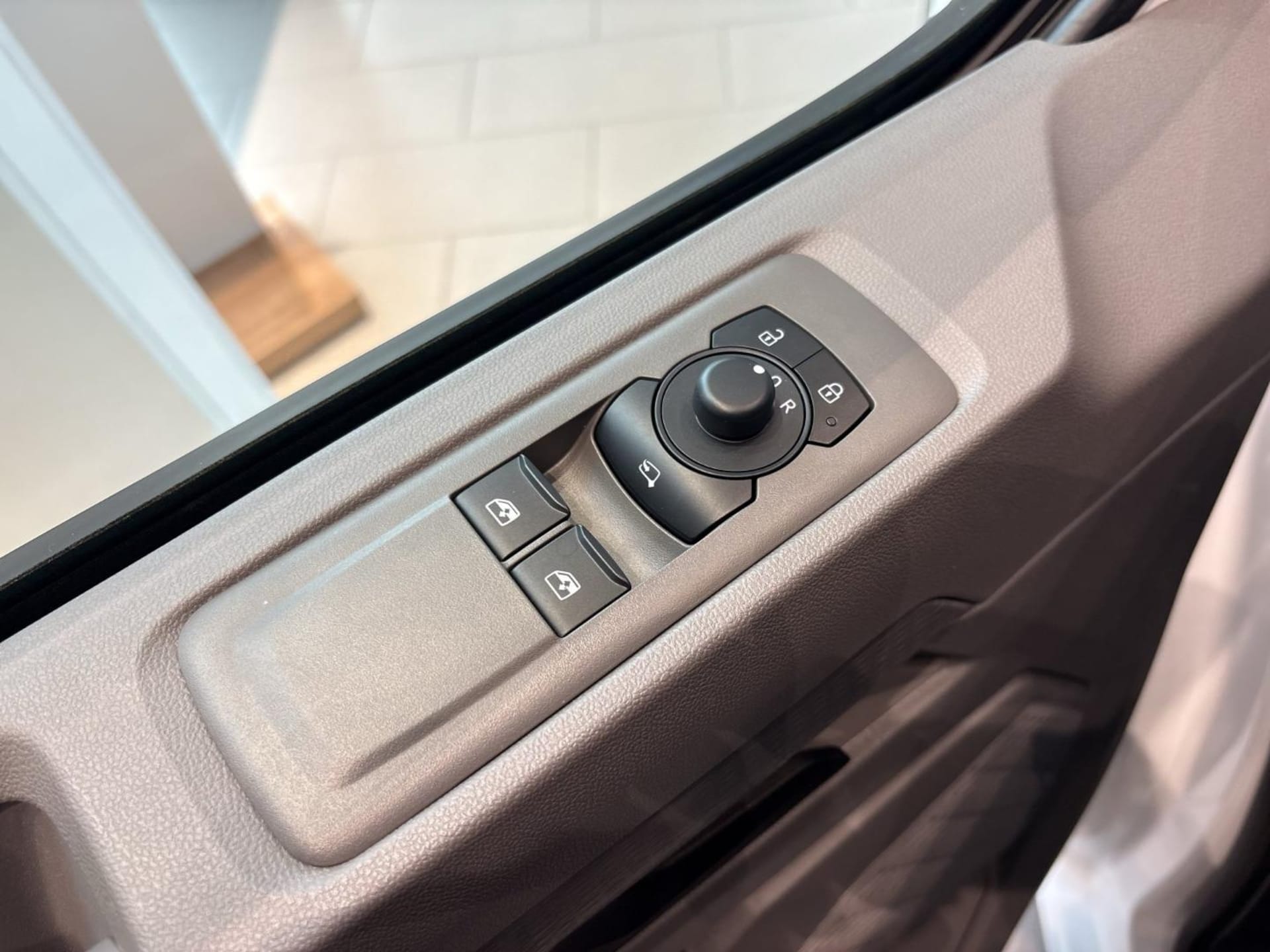 Volkswagen Transporter Kasten kurzer Radstand