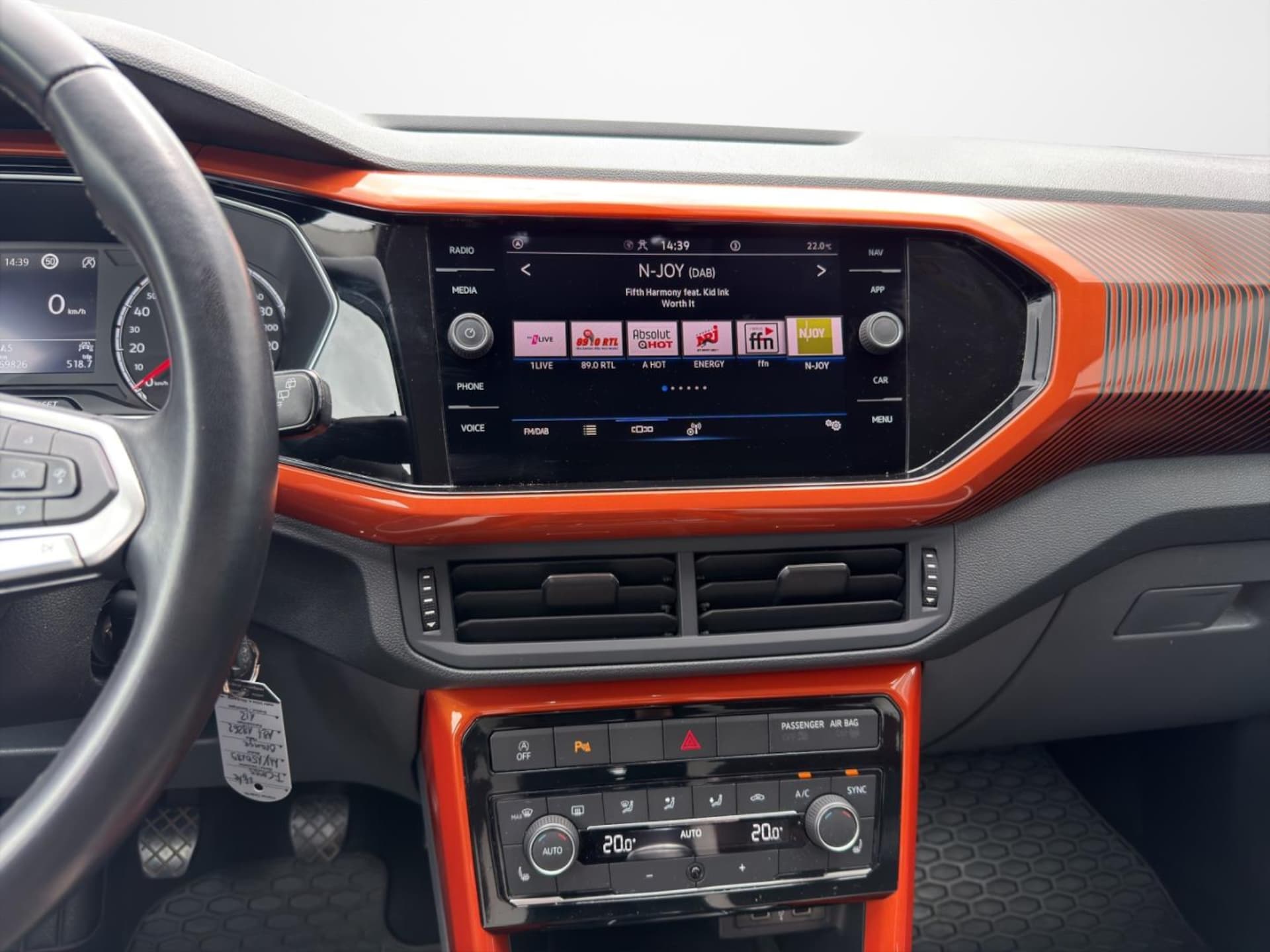 Volkswagen T-Cross Style