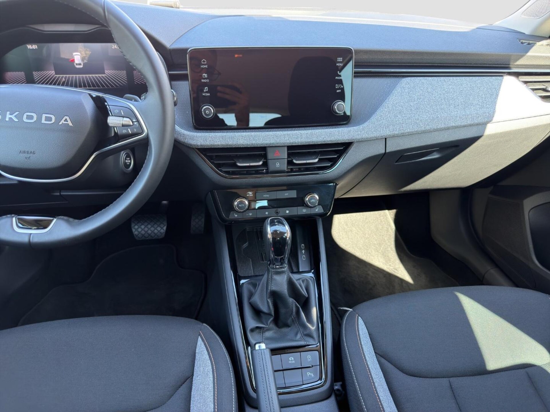 Skoda Scala Tour
