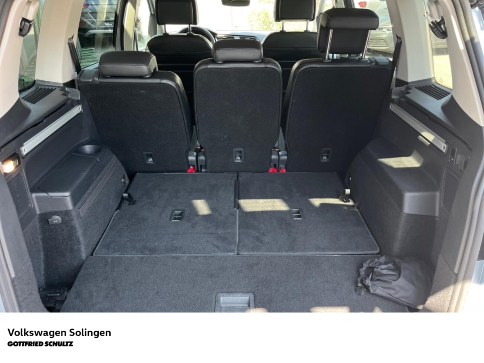Volkswagen Touran – Bild 7