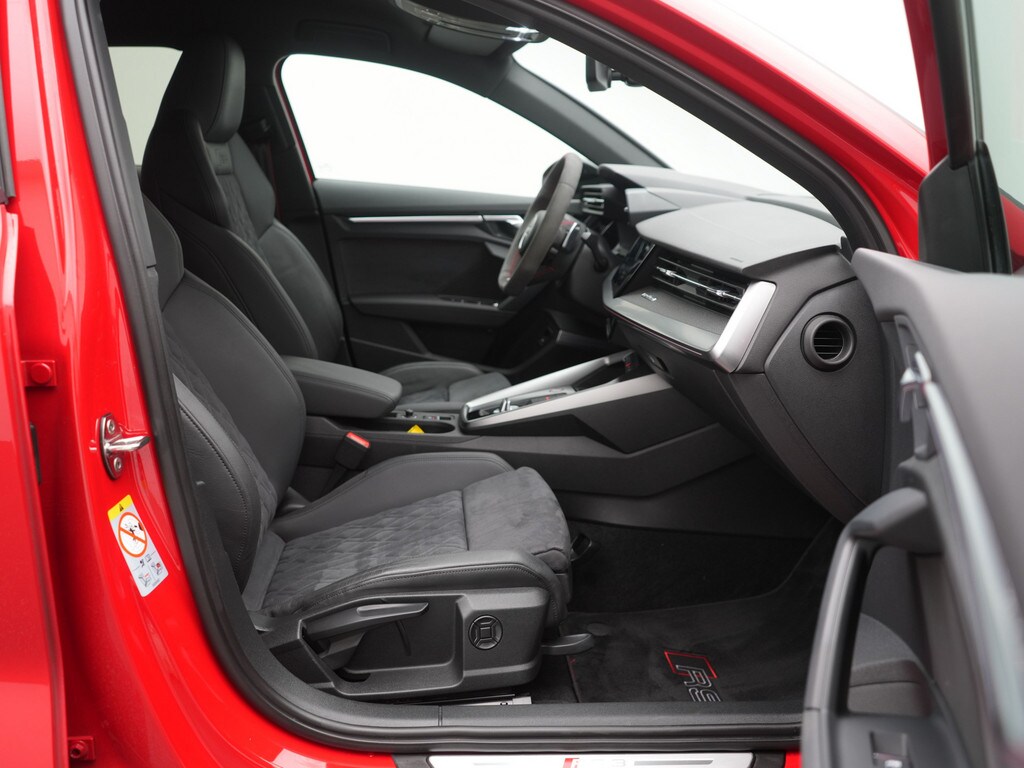 Image about Audi RS 3 Sportback TFSI quattro S tronic