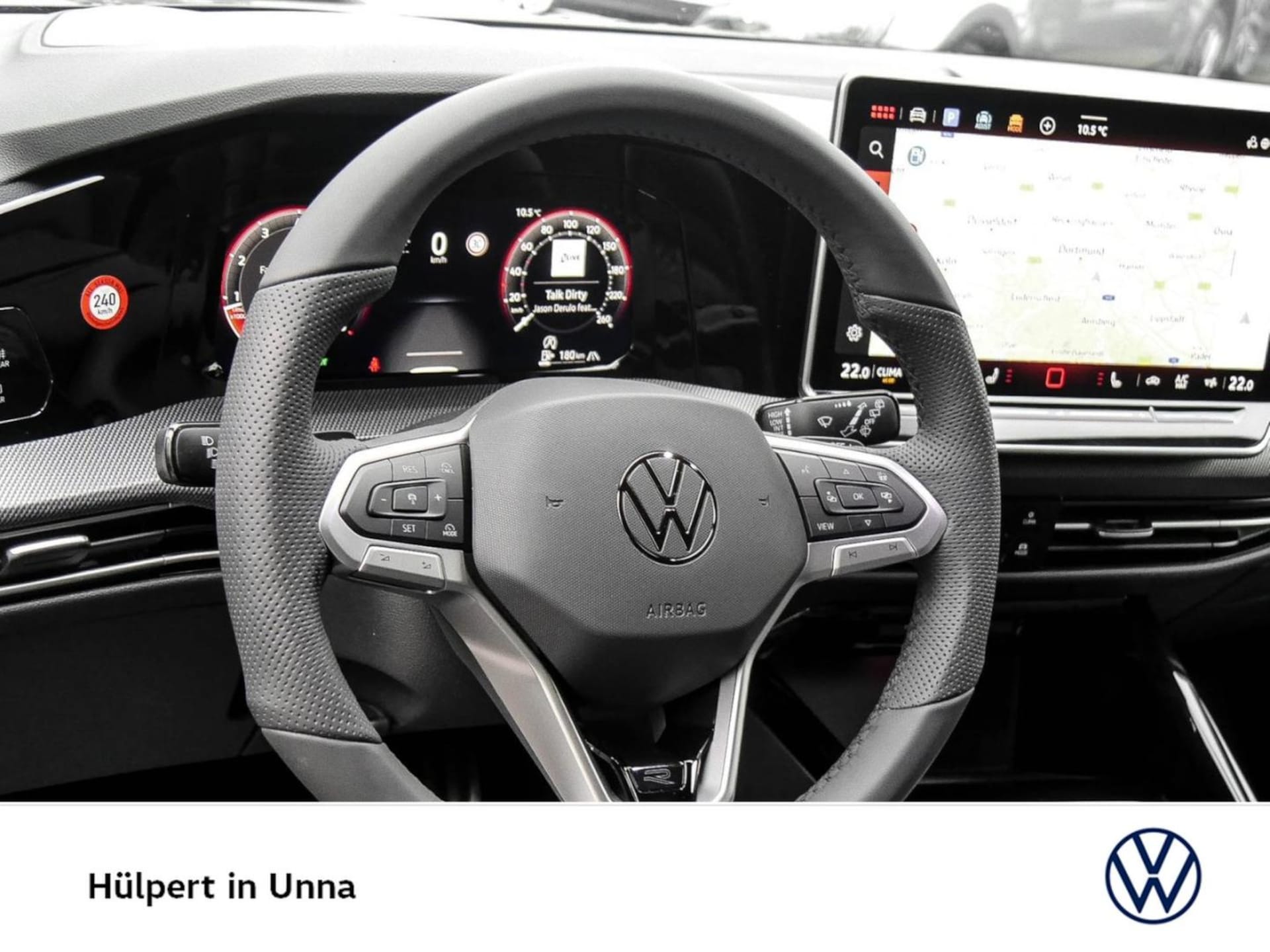 Volkswagen Golf R-Line