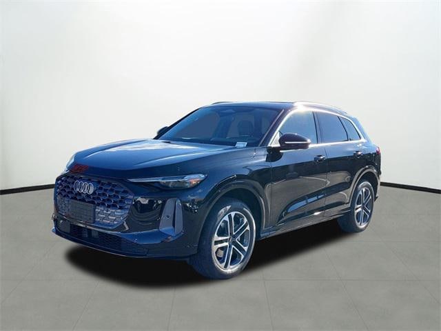 2025 Audi New Q5 Premium Plus's photo