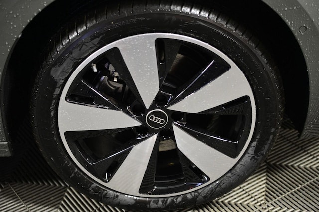 2025 Audi A5 Premium Plus - Photo 9