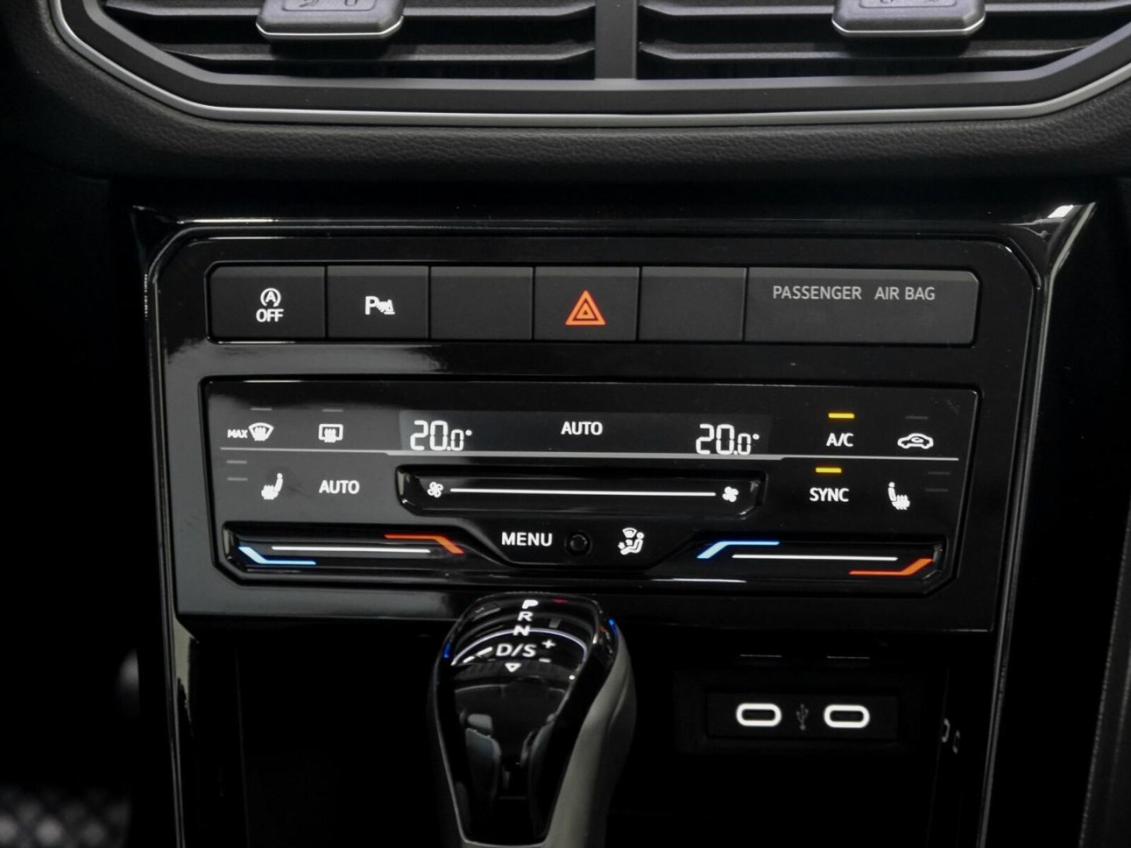 Volkswagen T-Cross – Bild 8