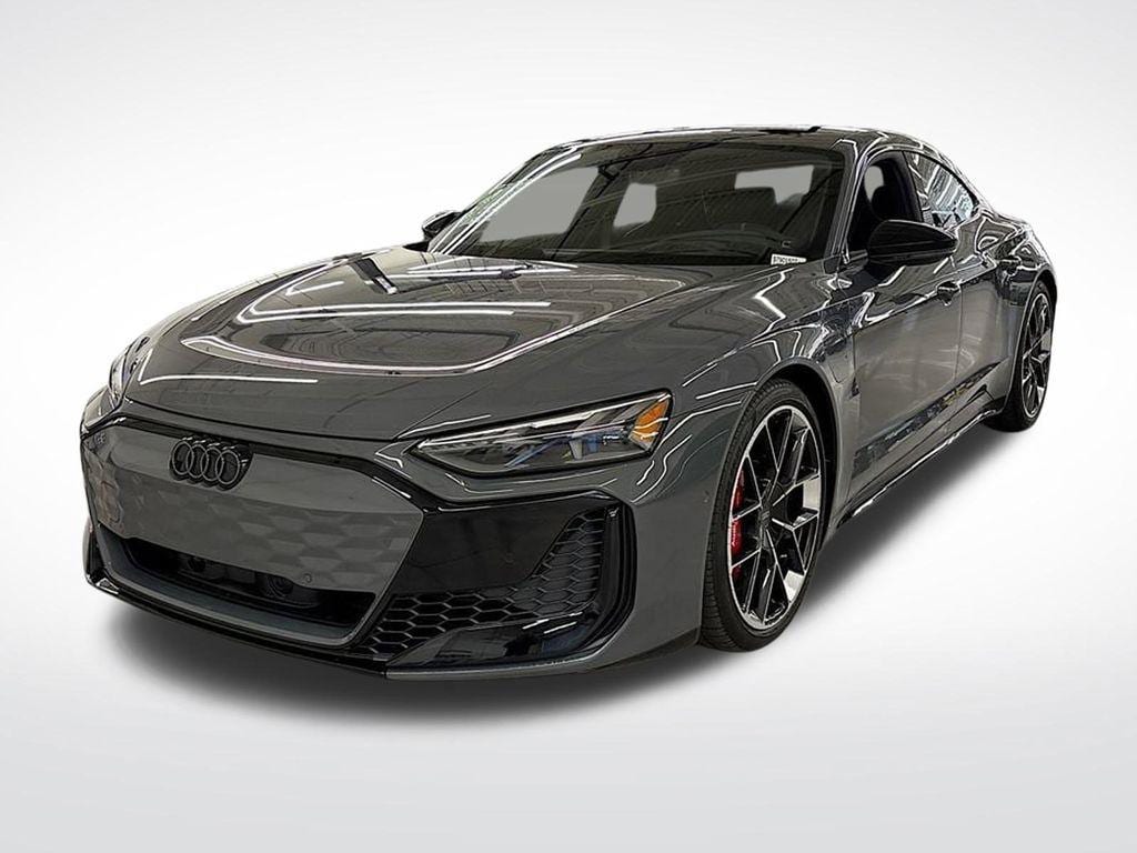 2025 Audi RS e-tron GT -'s photo
