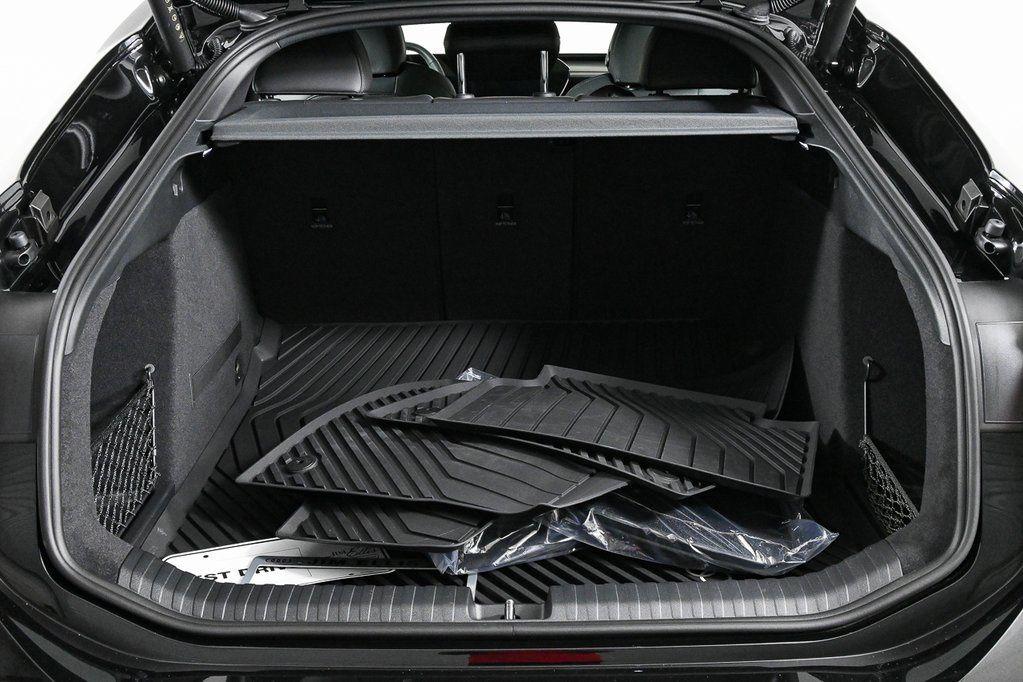 2025 Audi S6 Sportback e-tron Prestige - Photo 32