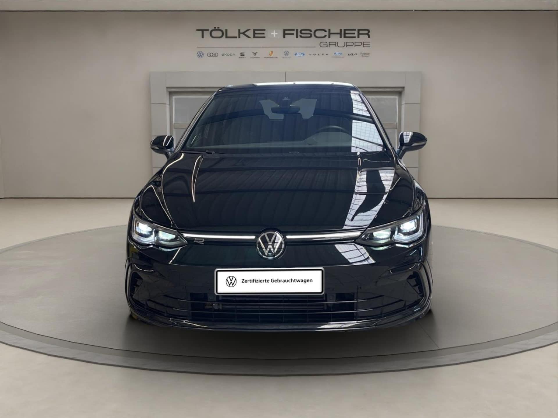 Volkswagen Golf R-Line
