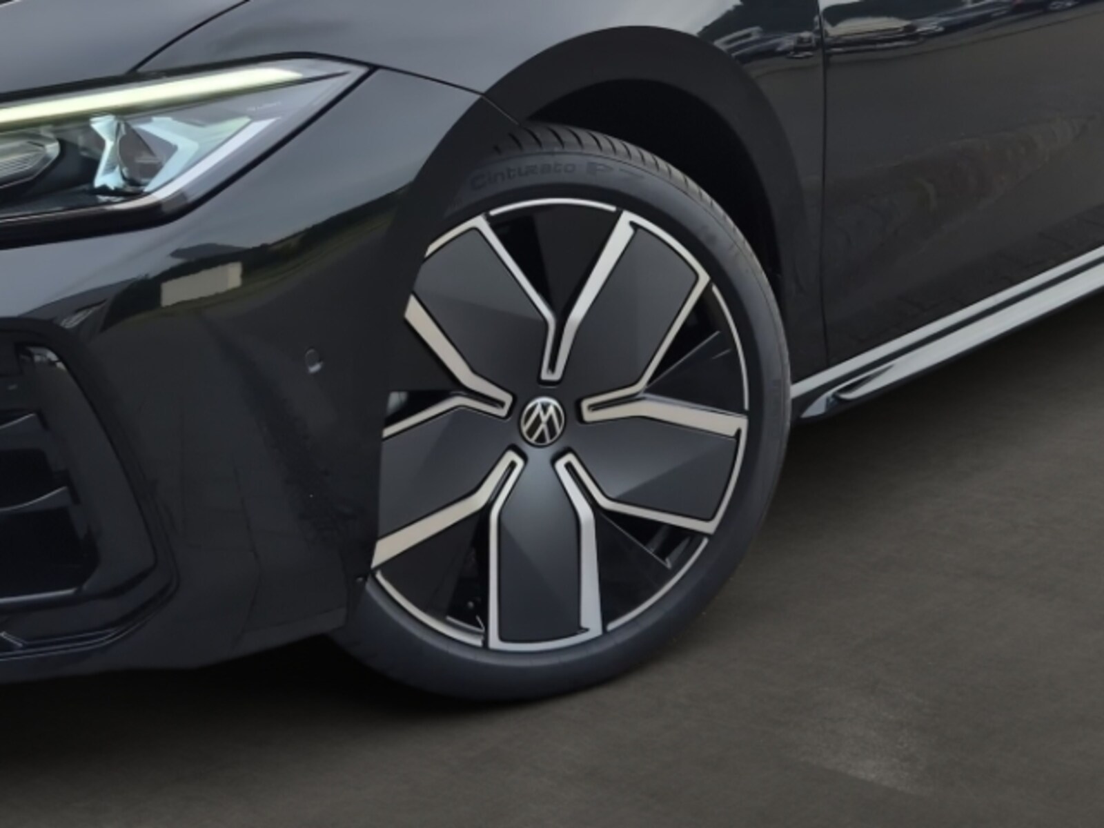 Volkswagen Passat – Bild 6