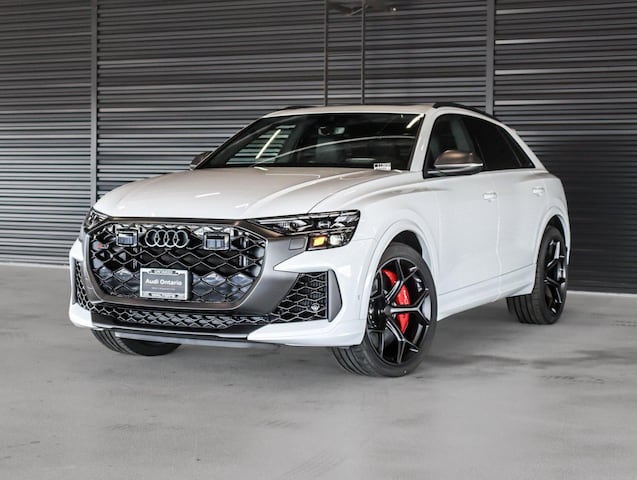 Photo of 2026 Audi RS Q8 SUV performance