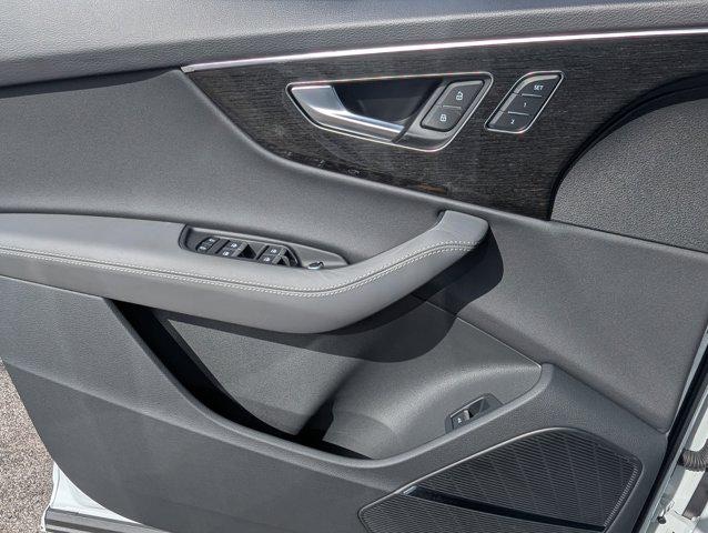 2026 Audi Q7 Premium Plus - Photo 14
