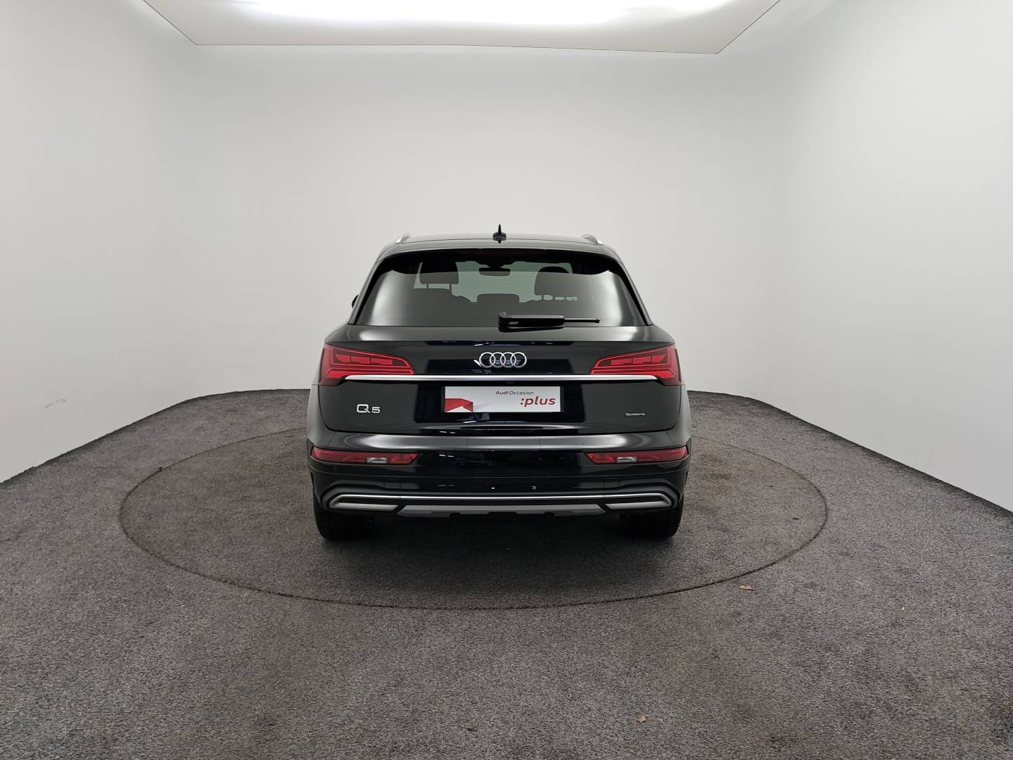 Image about Audi Q5 TFSI e Avus 50 TFSI e quattro 220 kW (299 ch) S tronic