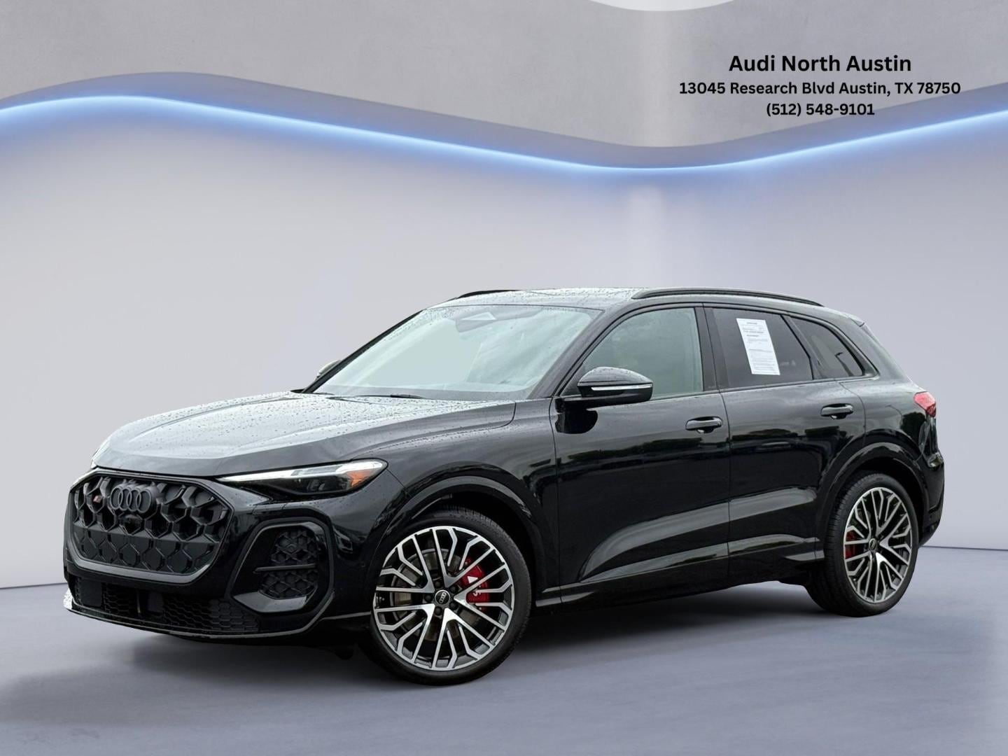 2025 Audi SQ5 Premium Plus's photo