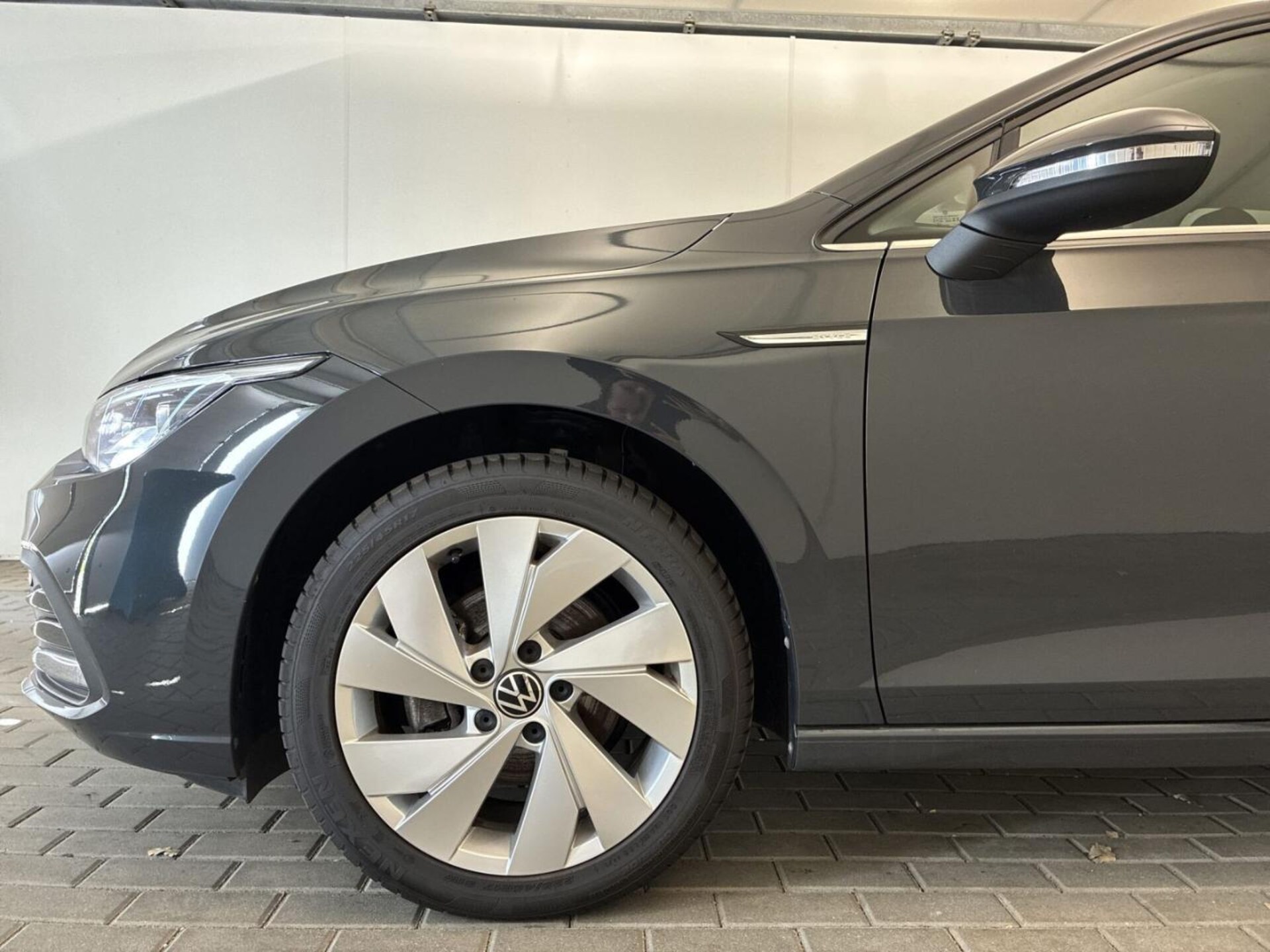 Volkswagen Golf Style
