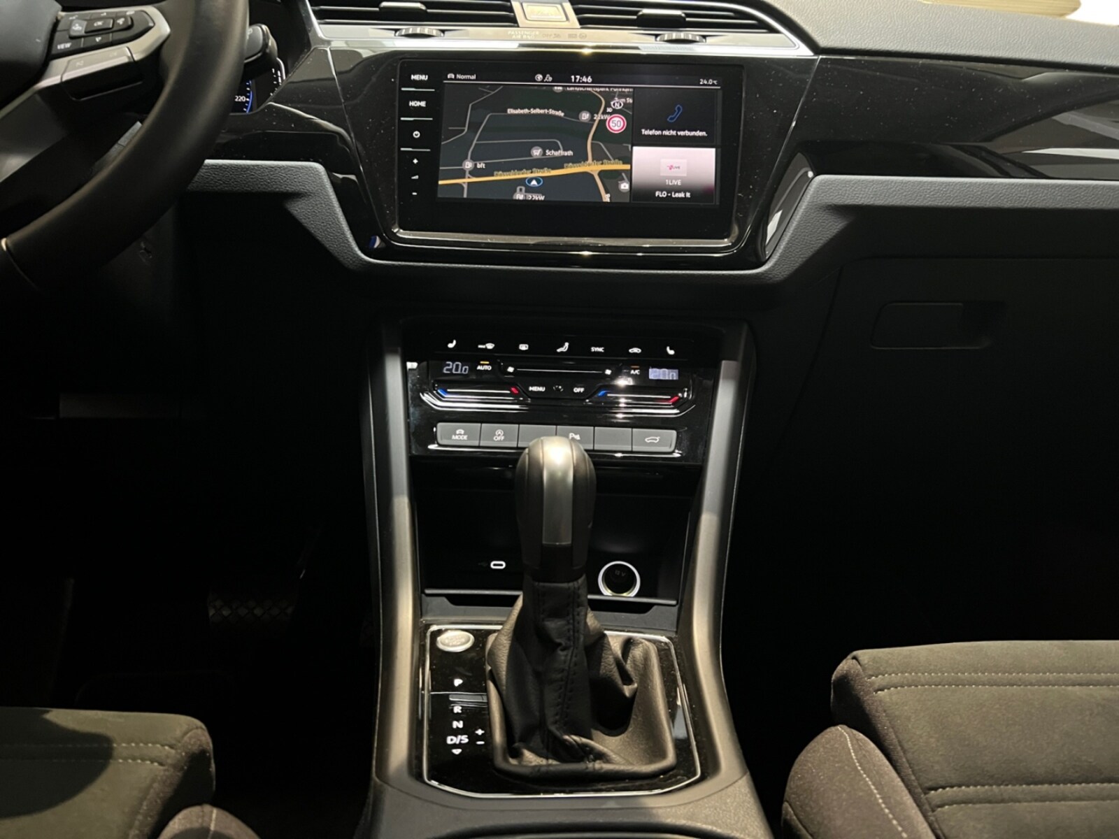 Volkswagen Touran – Bild 11