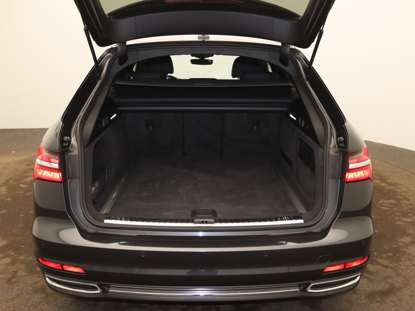 Bild über Audi A6 Avant sport 40 TDI quattro S tronic - für weitere Informationen kontaktieren Sie den Audi Partner