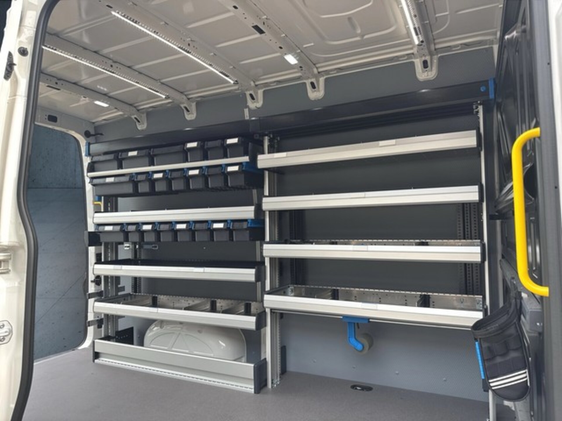 Volkswagen Crafter Kasten mittlerer Radstand