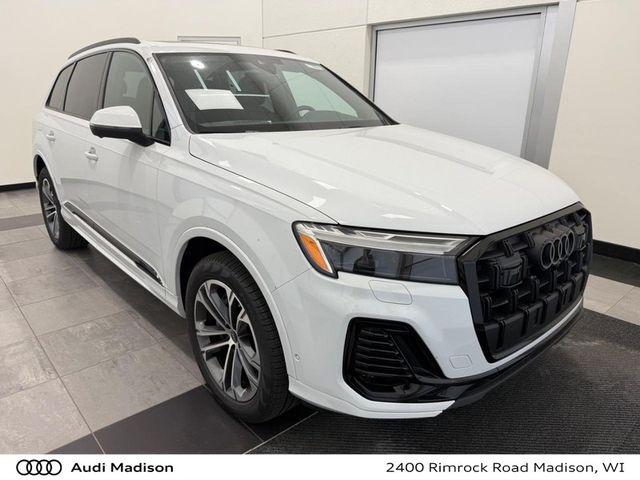 2026 Audi Q7 45 Premium quattro Tiptronic's photo