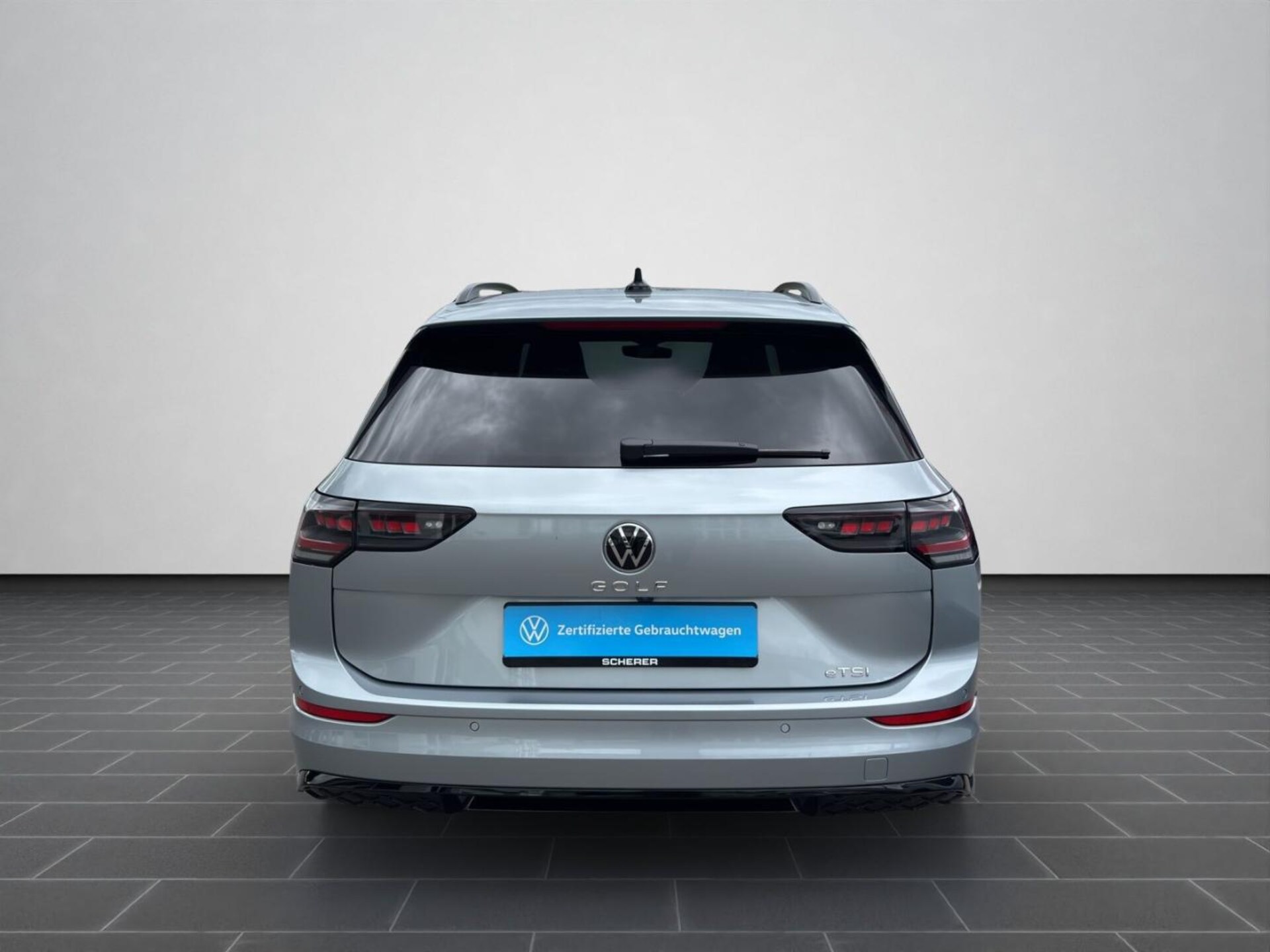 Volkswagen Golf Variant R-Line