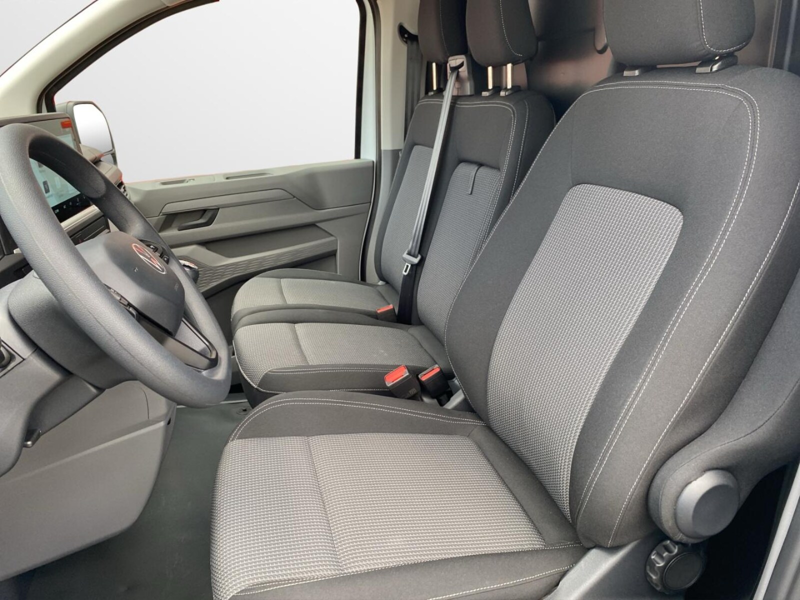 Volkswagen Transporter Kasten langer Radstand – Bild 11