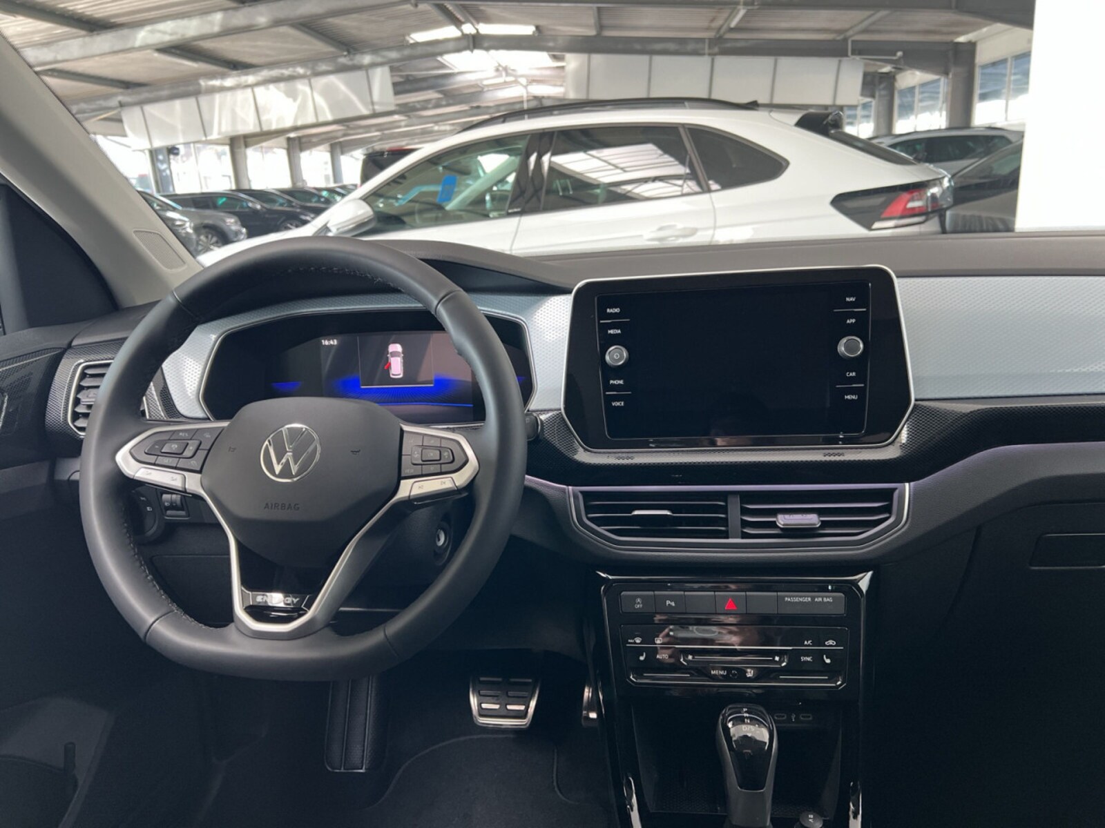 Volkswagen T-Cross – Bild 8