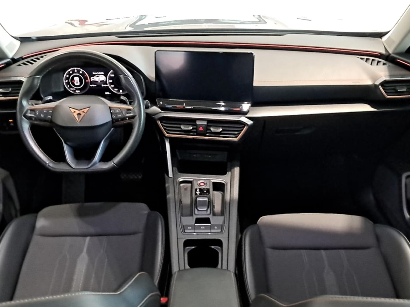 CUPRA Formentor 1.5 eTSI DSG 110 kW (150 CV) — photo 4