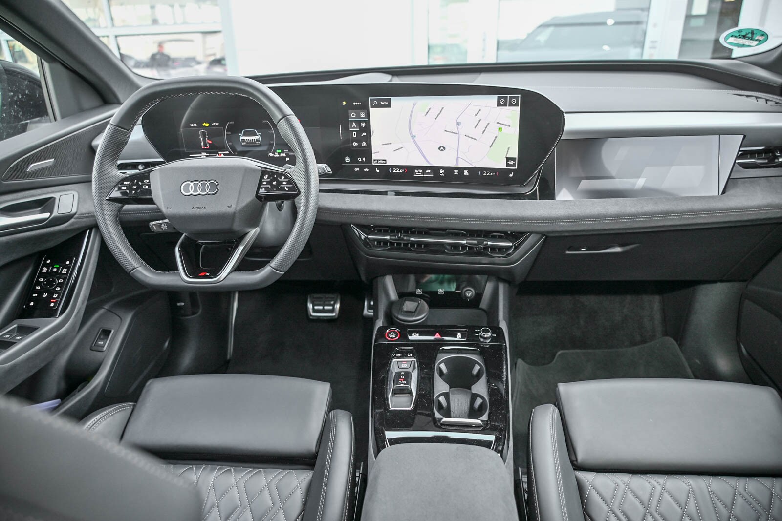 Image about Audi SQ6 SUV e-tron e-tron quattro