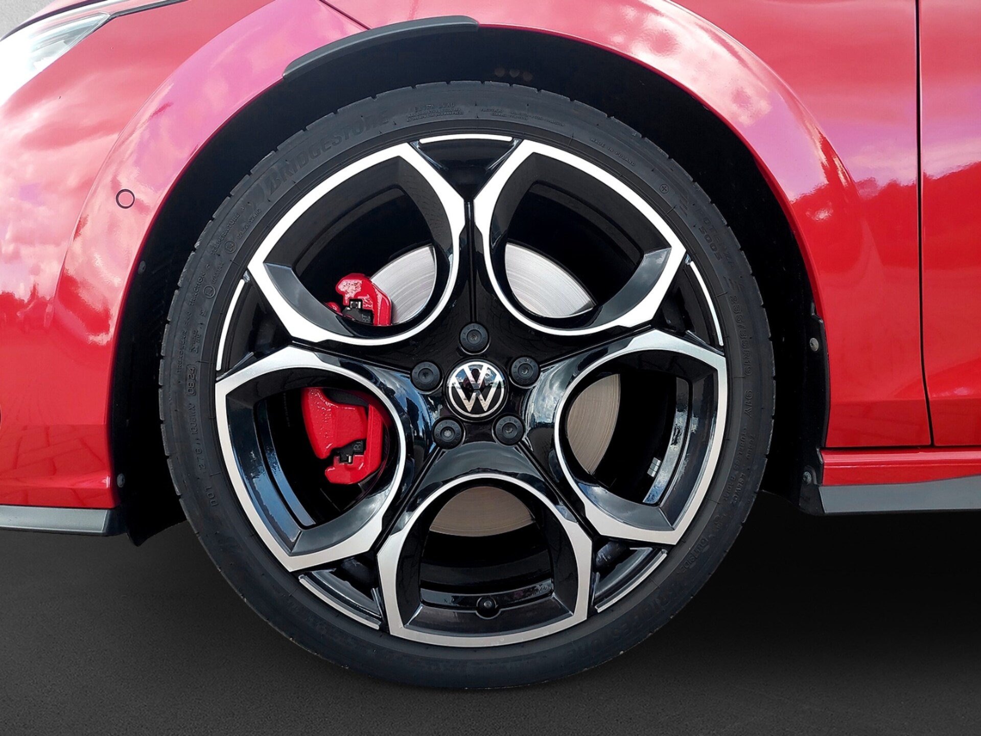 Volkswagen Golf GTI