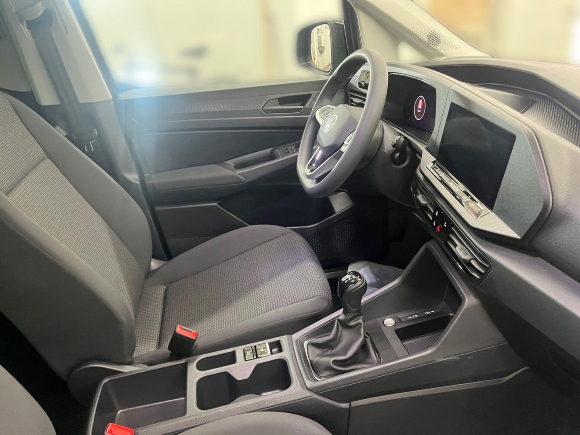 Volkswagen Caddy Basis-Modell