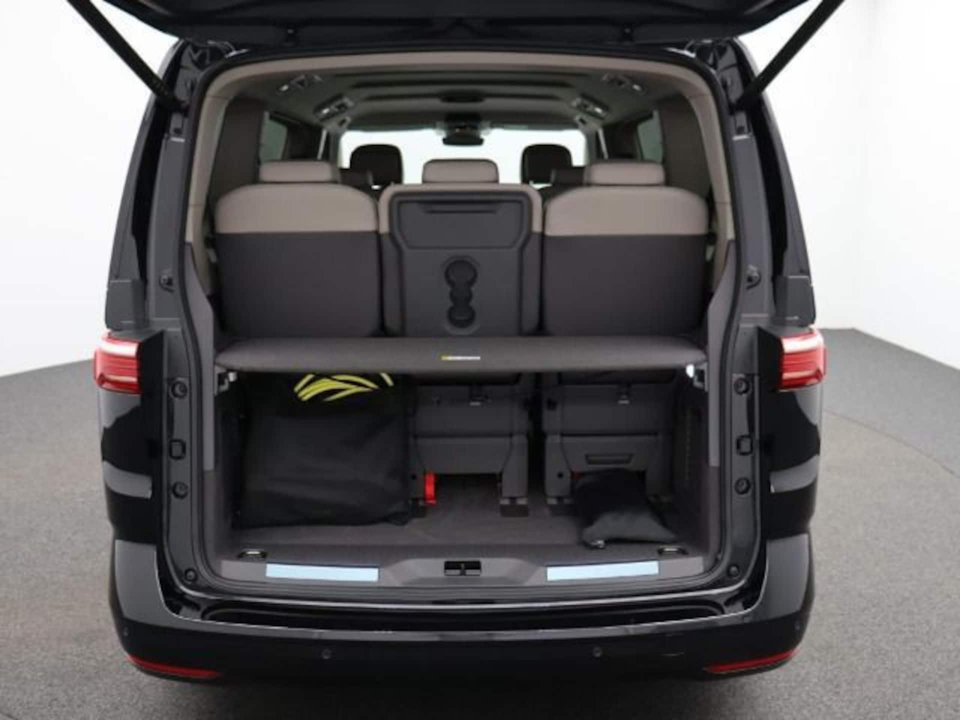Volkswagen Multivan Style